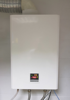 Unidade de bomba de calor montada na parede do Theodoor Eficiência aquecedor de água híbrido